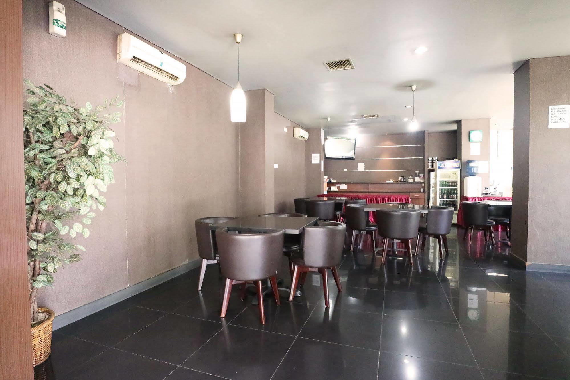 Mirah Hotel Cakarta Dış mekan fotoğraf